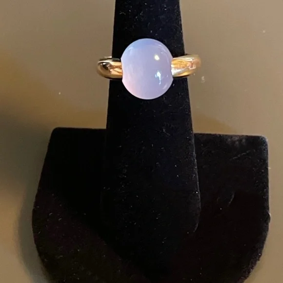 Pomellato “Luna” 18k Rose Gold & Chalcedony Cabachon Ring - Picture 5 of 10
